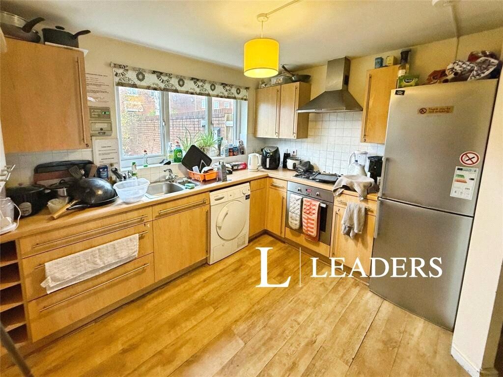 Property photo 3 of 6 Picture No. 01