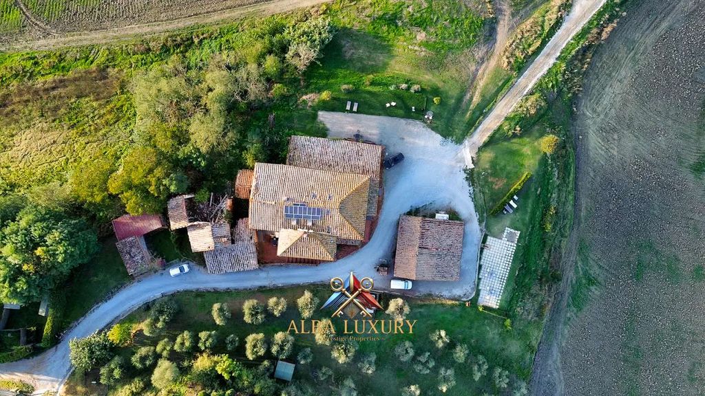 Property photo 3 of 27