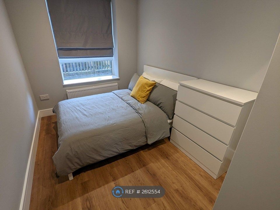 Property photo 2 of 14 Bedroom 2