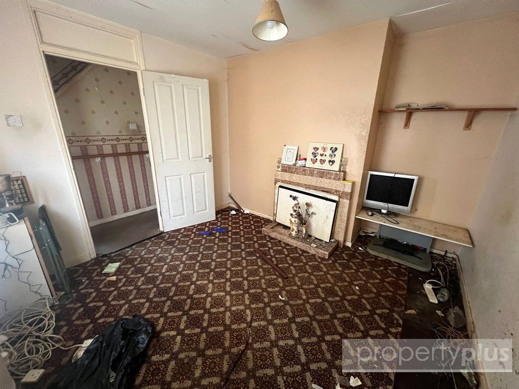 Property photo 2 of 14 Picture No. 08