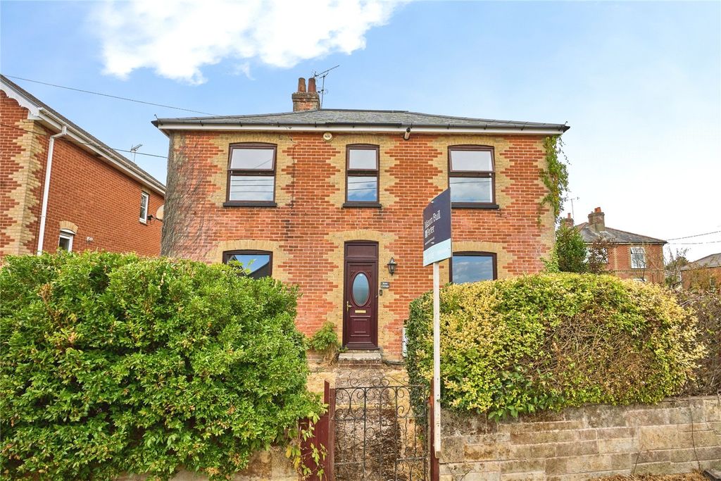 Property photo 1 of 23 Picture No. 27