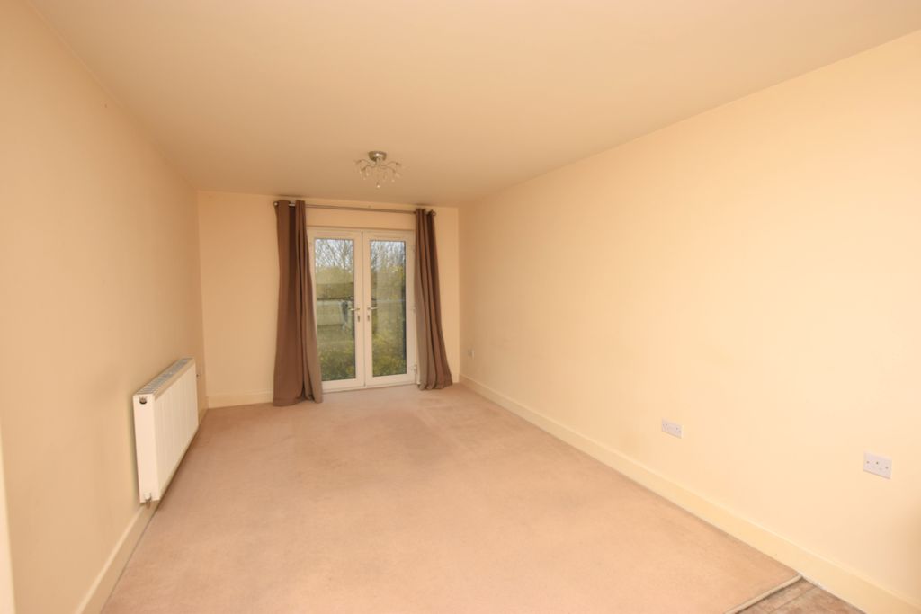 Property photo 3 of 5 Lounge