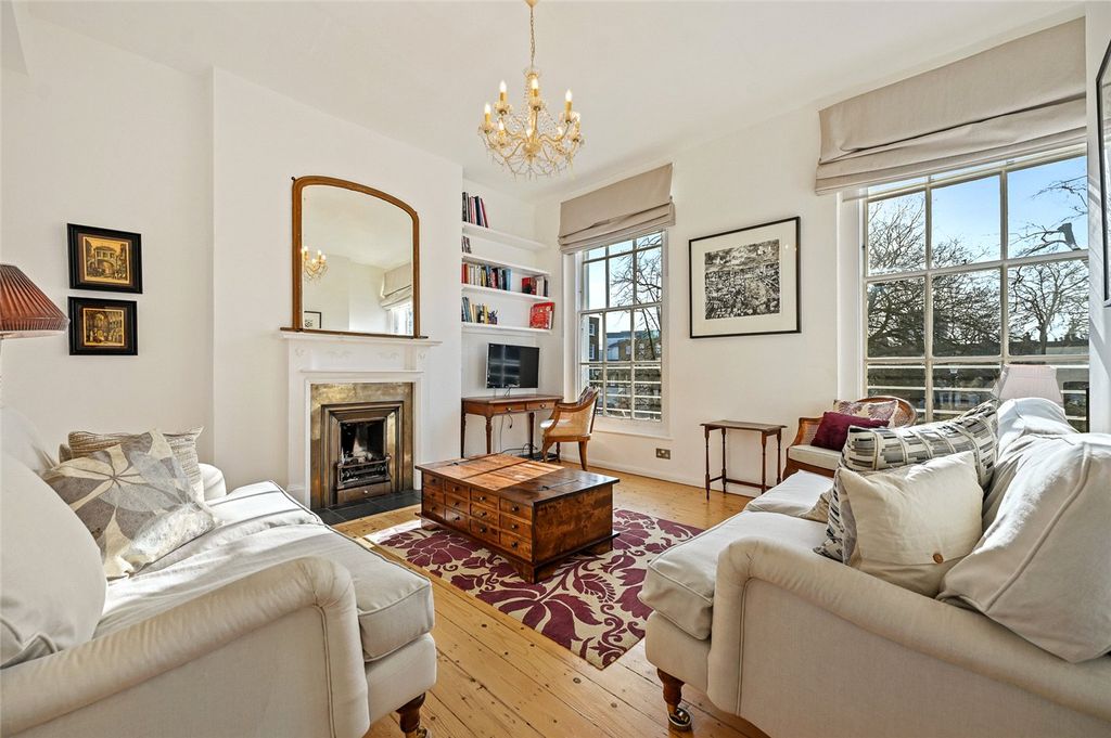 Property photo 2 of 11 Picture No. 10