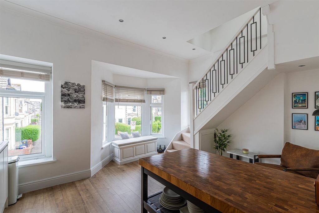 Property photo 2 of 19 1, B-14.Jpg