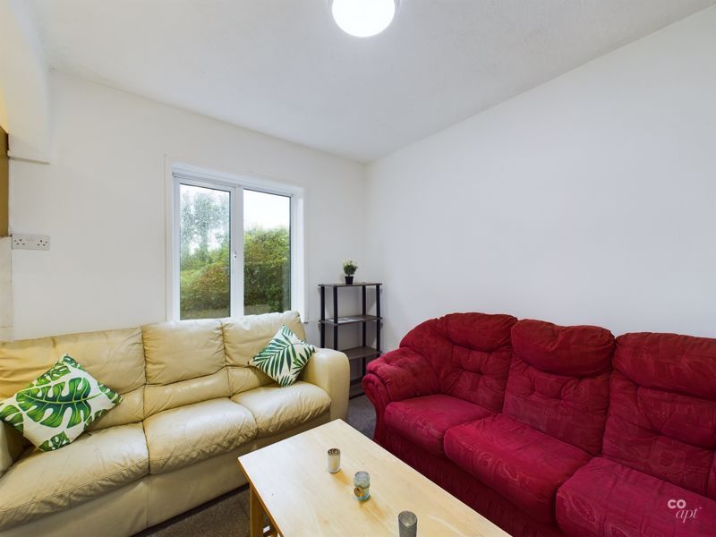 Property photo 2 of 8 Living Room