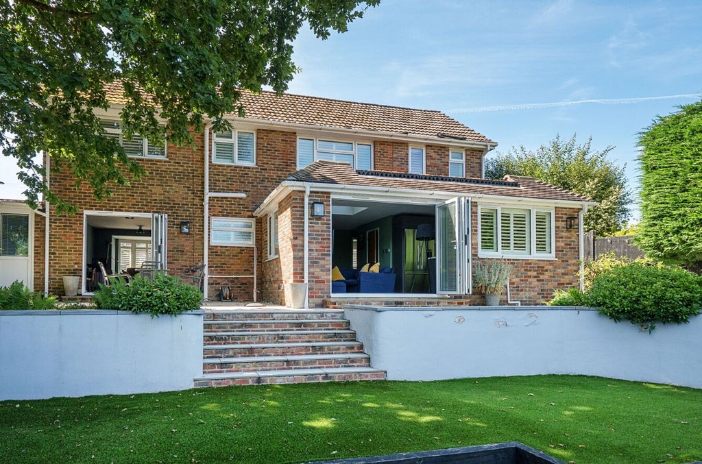 Property photo 2 of 17