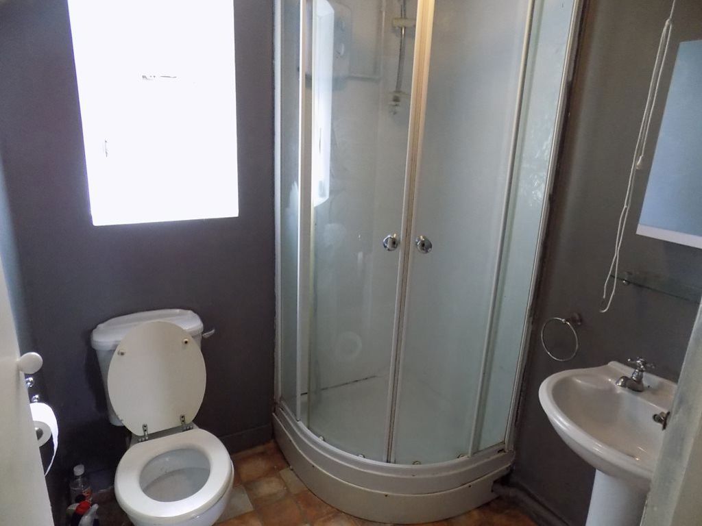 Additional image 7 of 2 bed terraced house to rentNeath Road, Briton Ferry, Neath SA11