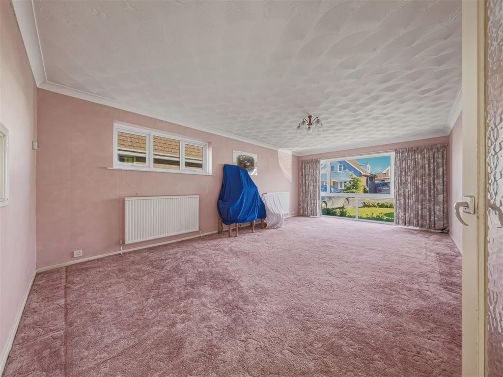 Property photo 3 of 25 3 The Paddocks (12).Jpg