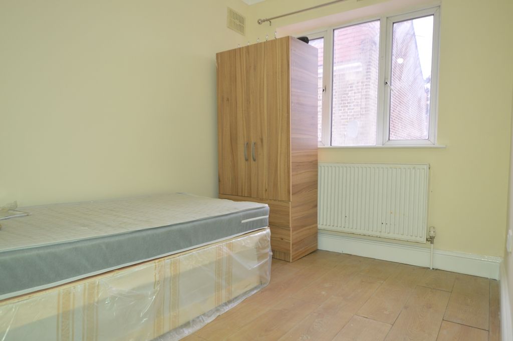 Property photo 2 of 13 Dsc_0392