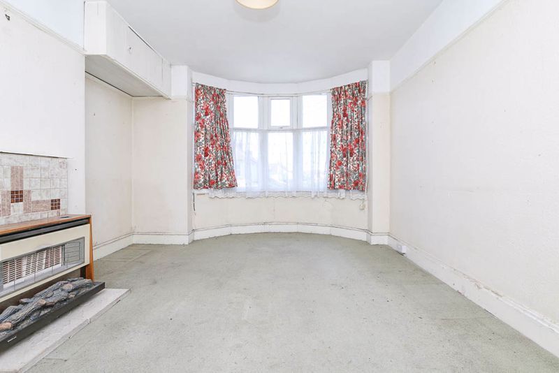 Property photo 3 of 16 Photo 2