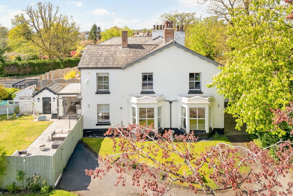 Property photo 1 of 79