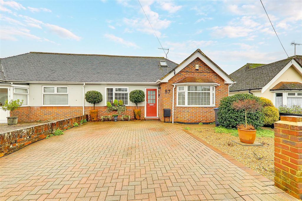 Property photo 1 of 15 Img_0593-Img_0595.Jpg