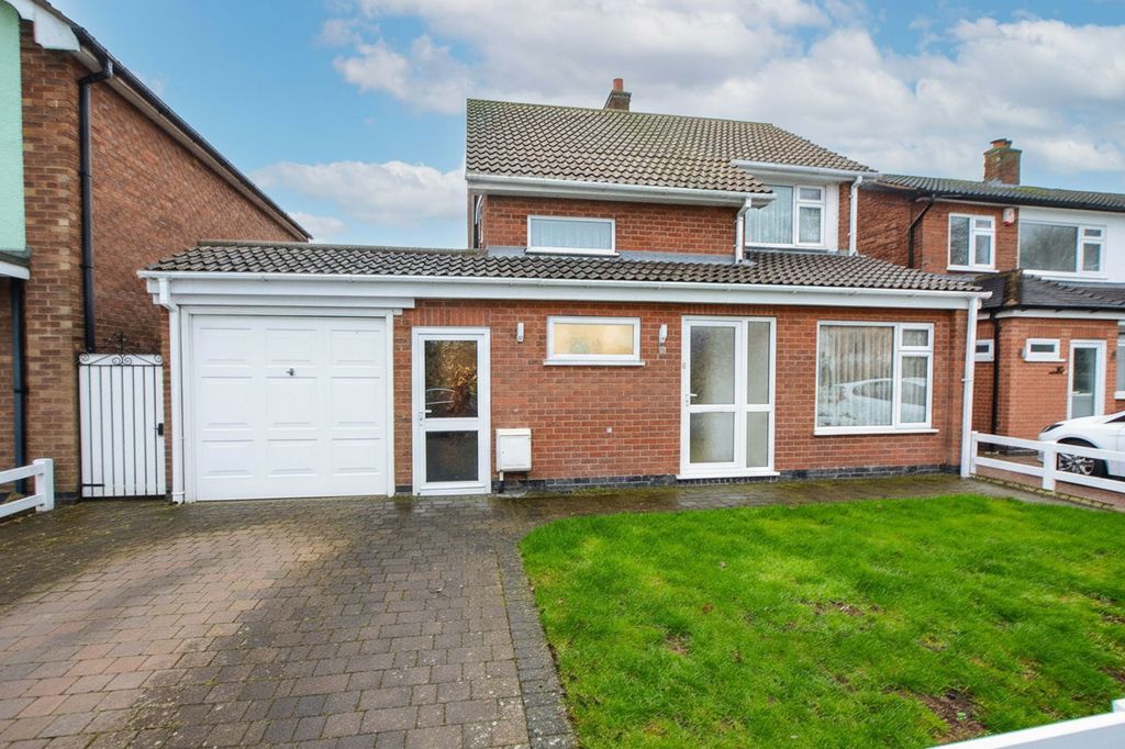 Property photo 1 of 21