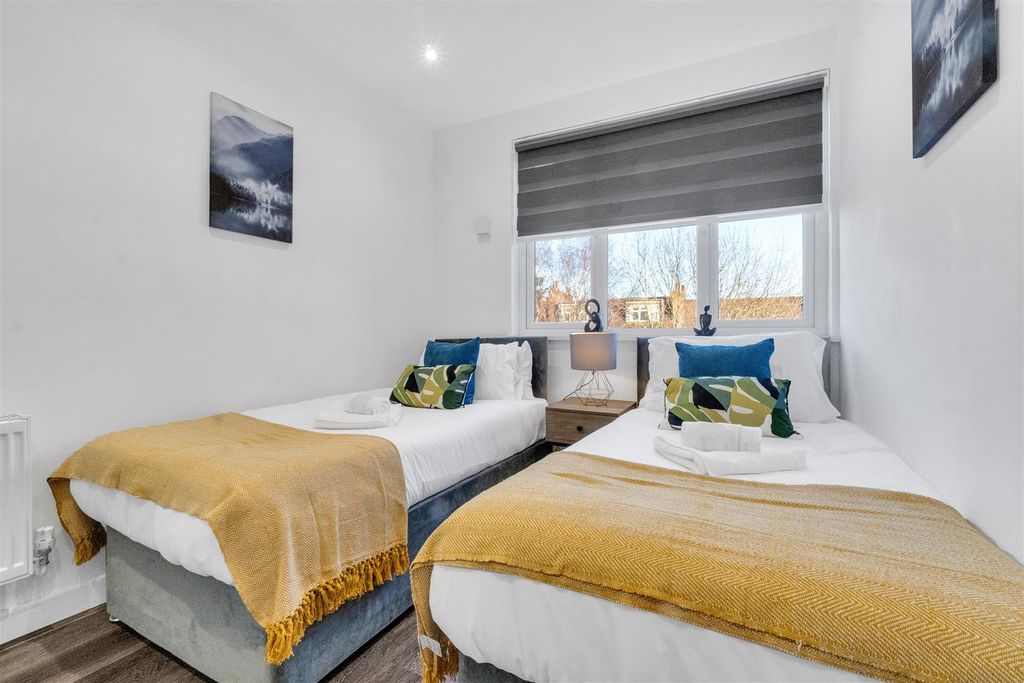 Property photo 3 of 10 Homely__3-18.Jpg