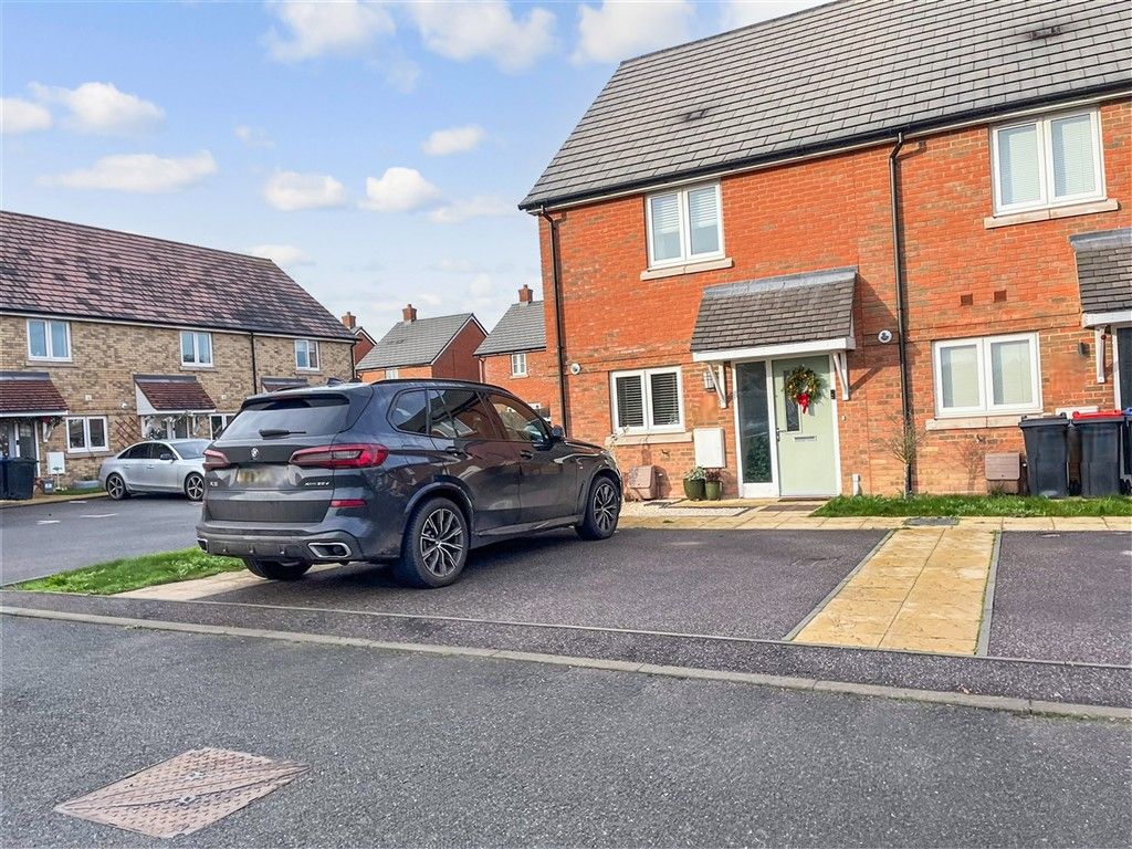 Property photo 1 of 1 Front Elevation