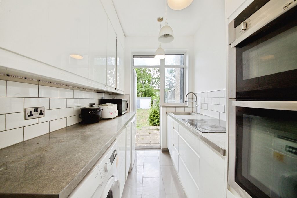 Property photo 3 of 14 Pbox-Img.Jpg