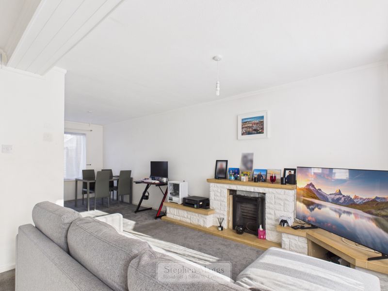 Property photo 2 of 11 Photo 2