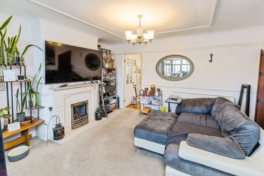 Property photo 2 of 22 Pbox-Img.Jpg