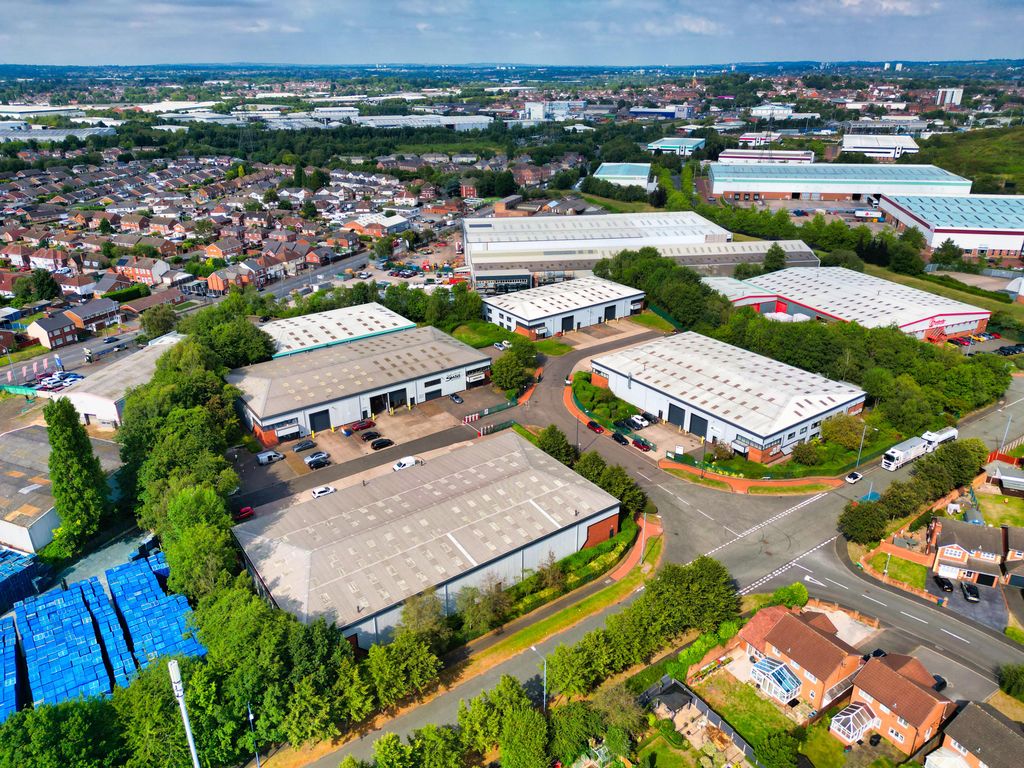 Property photo 3 of 3