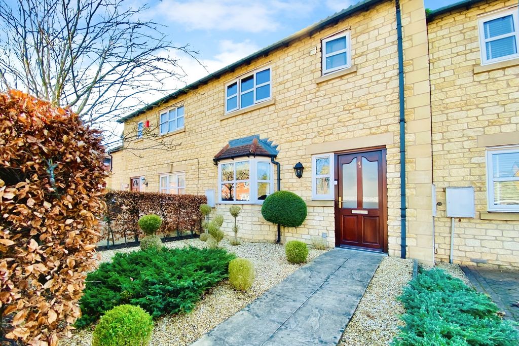 Property photo 1 of 25