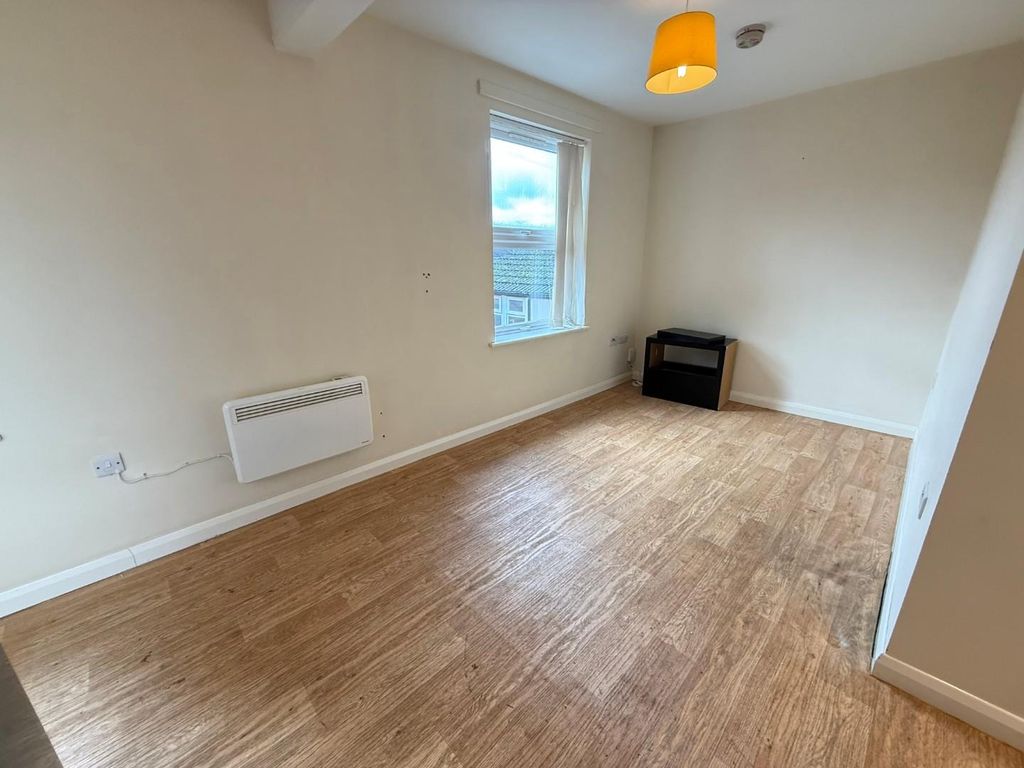 Property photo 3 of 6 2.Jpg