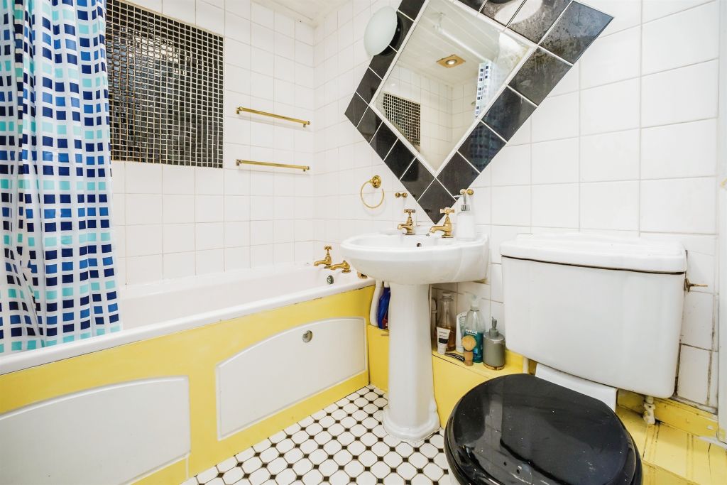 Additional image 10 of 1 bed flat for saleWharf Street, Sowerby Bridge HX6