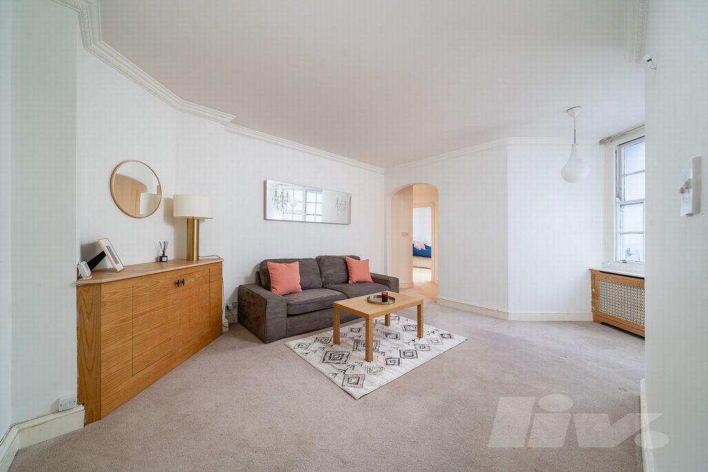 Property photo 1 of 23 Photo 13