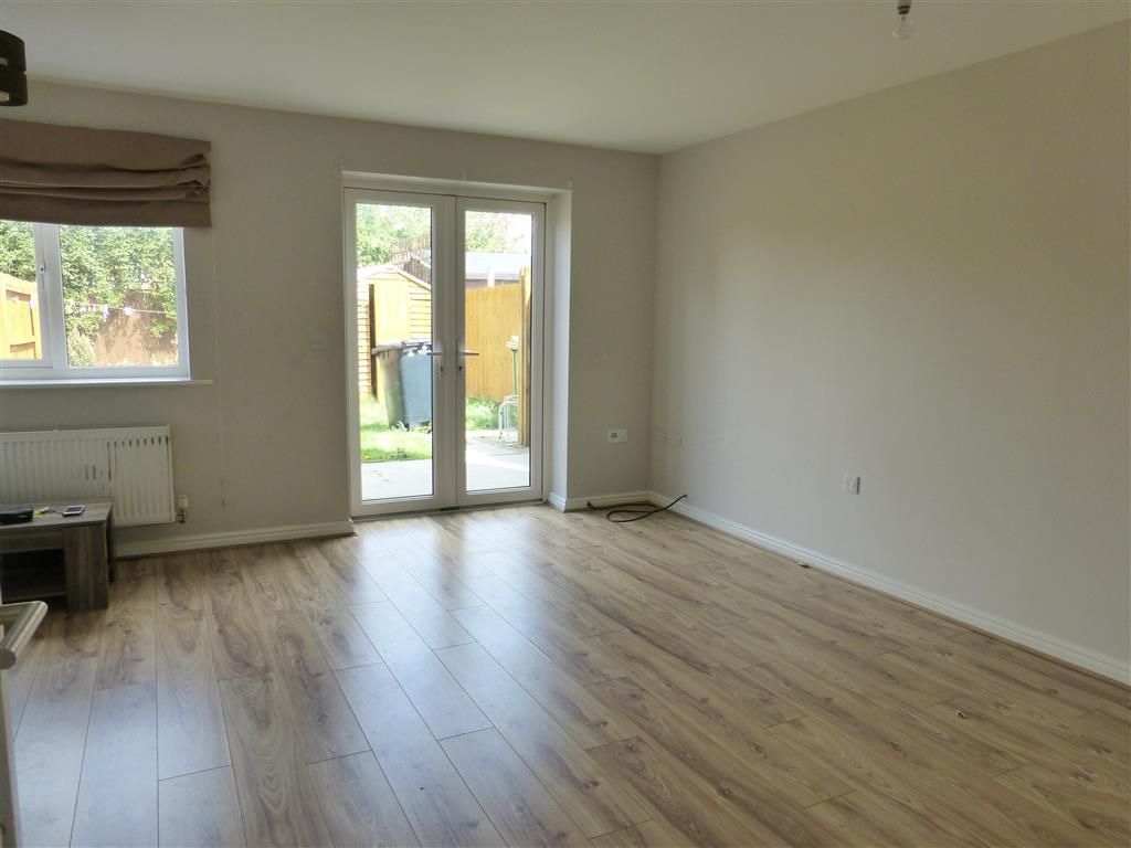Property photo 3 of 8 Living Room