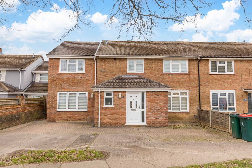 Property photo 1 of 18
