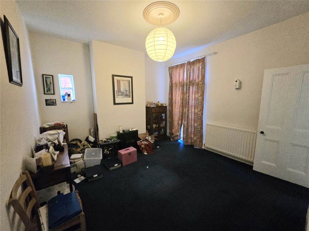 Property photo 3 of 12 Picture No. 09
