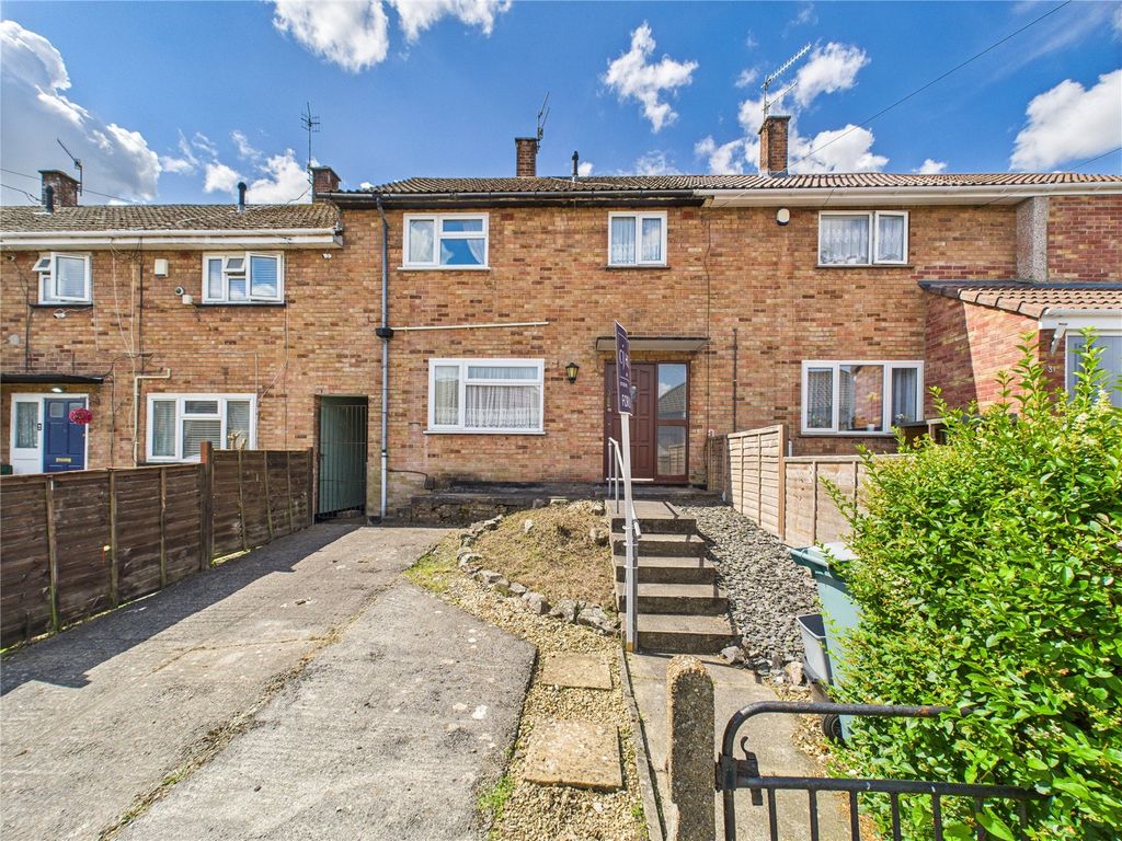 Property photo 2 of 23 Picture No. 14