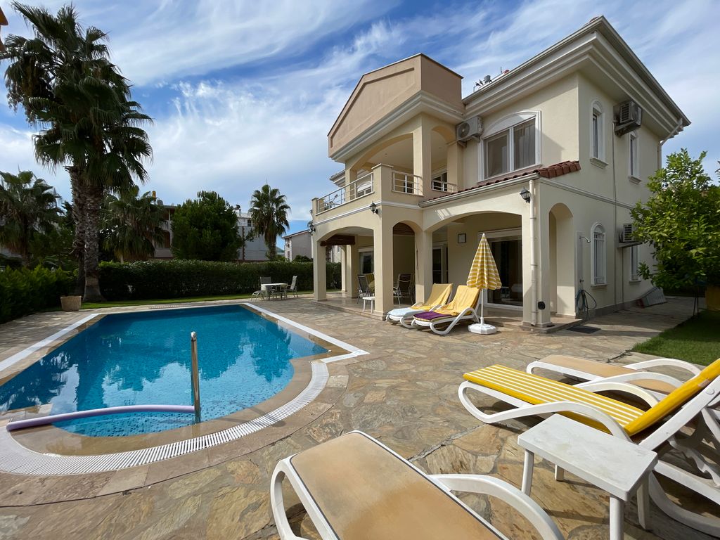 Property photo 2 of 26 Outstanding Detached Villa For Sale In Belek - Private Villa With Private Pool