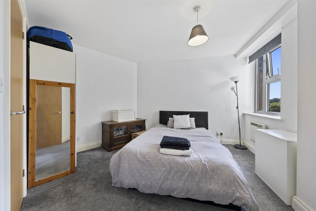 Property photo 3 of 12 Bedroom One