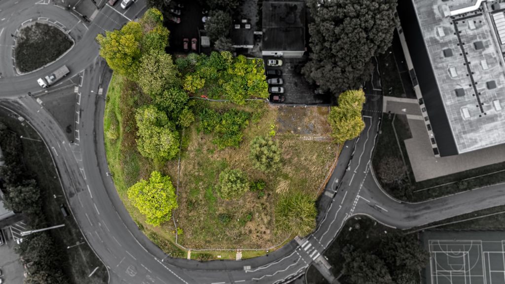 Property photo 2 of 6 Photo 1