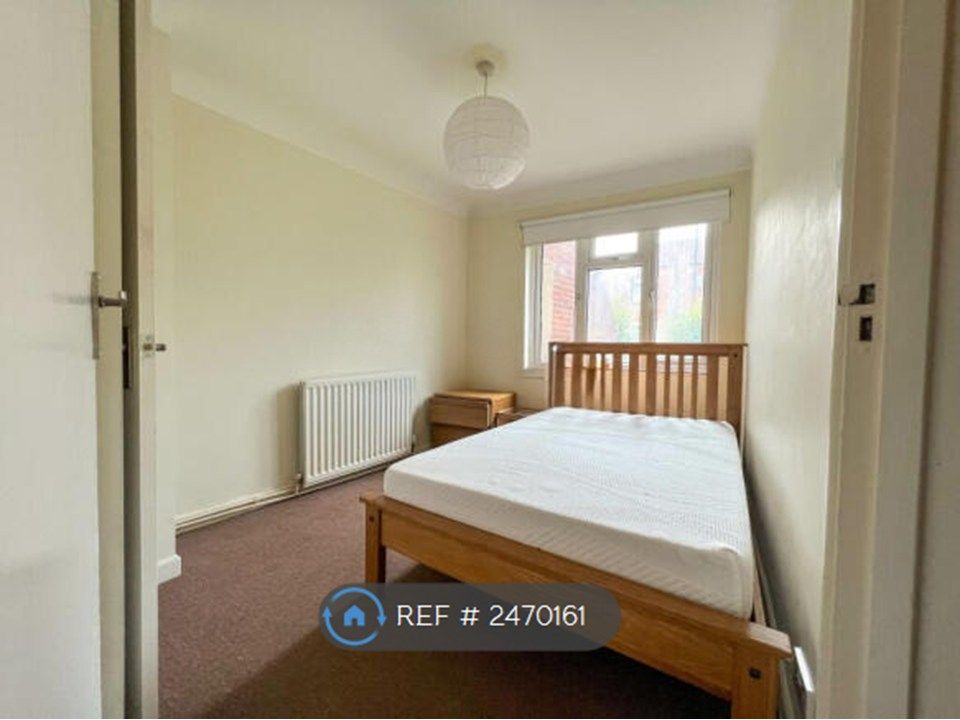 Property photo 2 of 5
