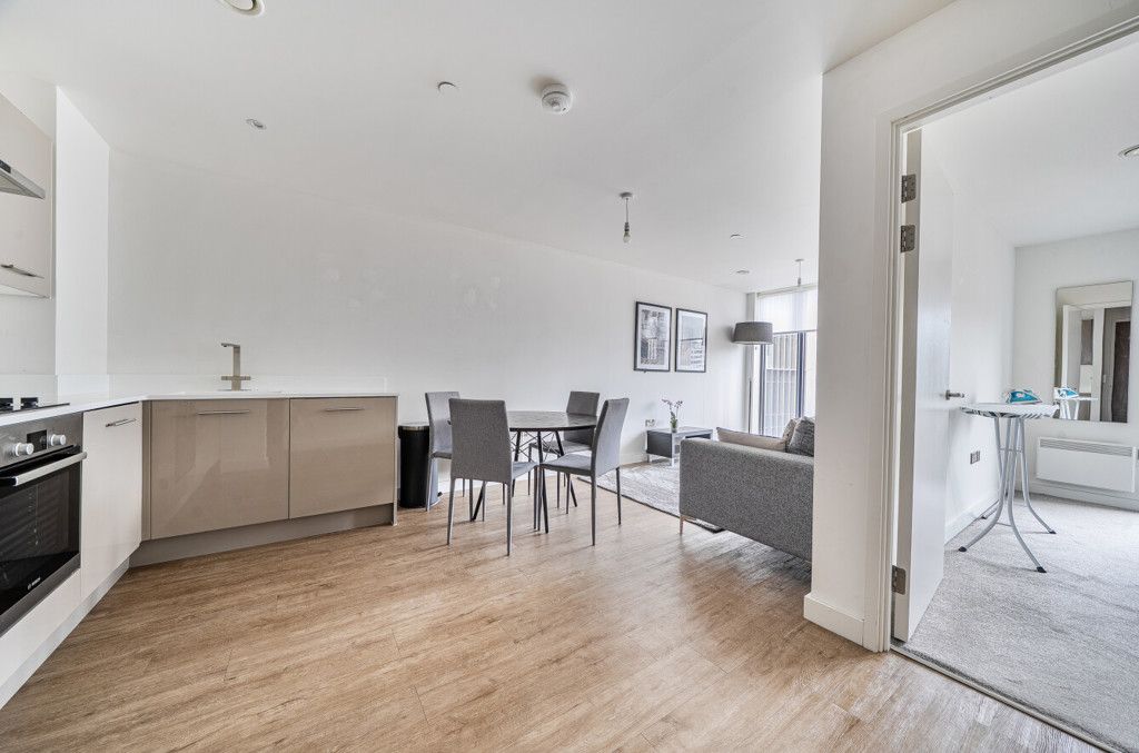 Property photo 1 of 10 1439596-5-6A19778...