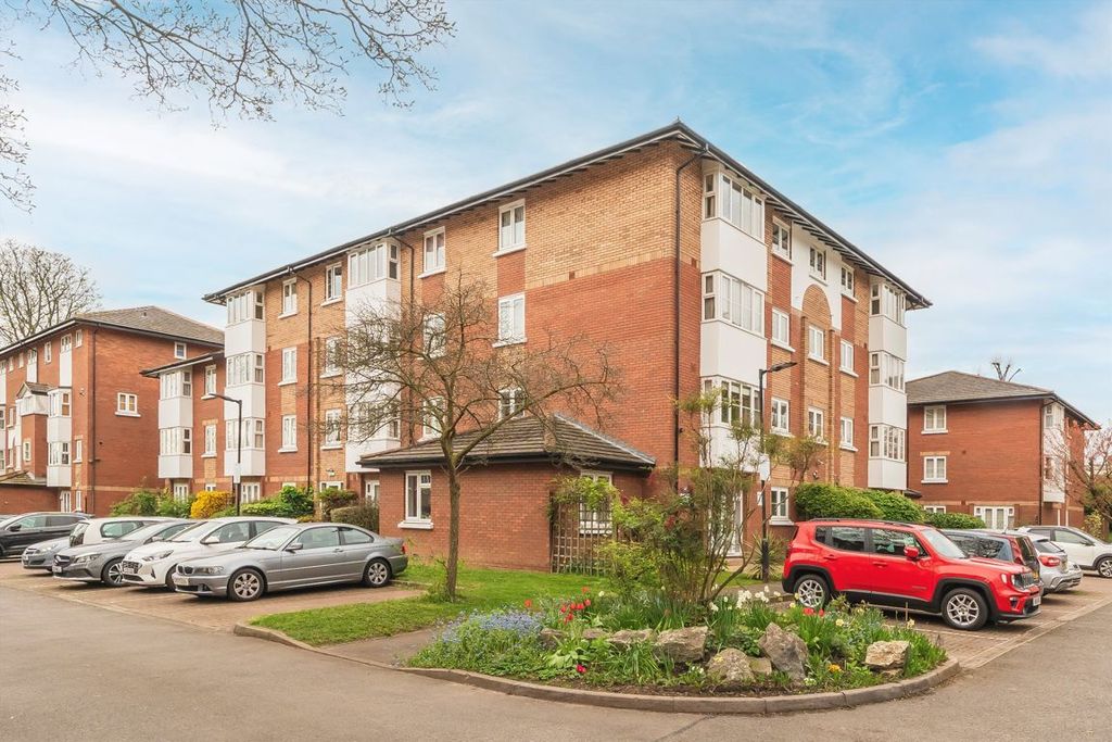 Property photo 1 of 6