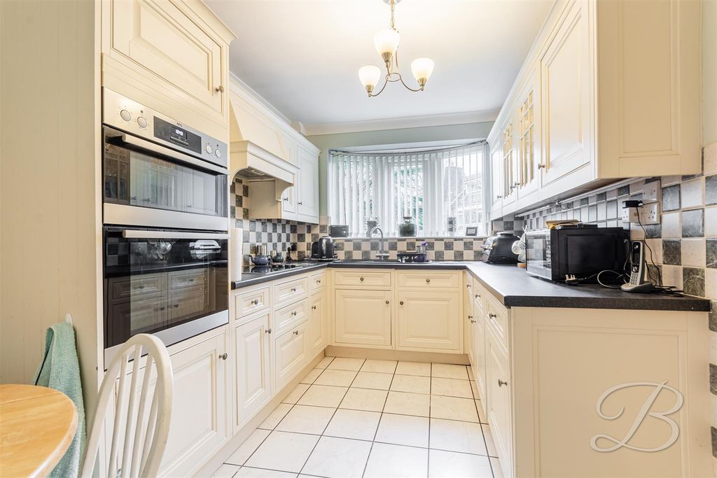 Property photo 3 of 31 Ccltd12.Jpg