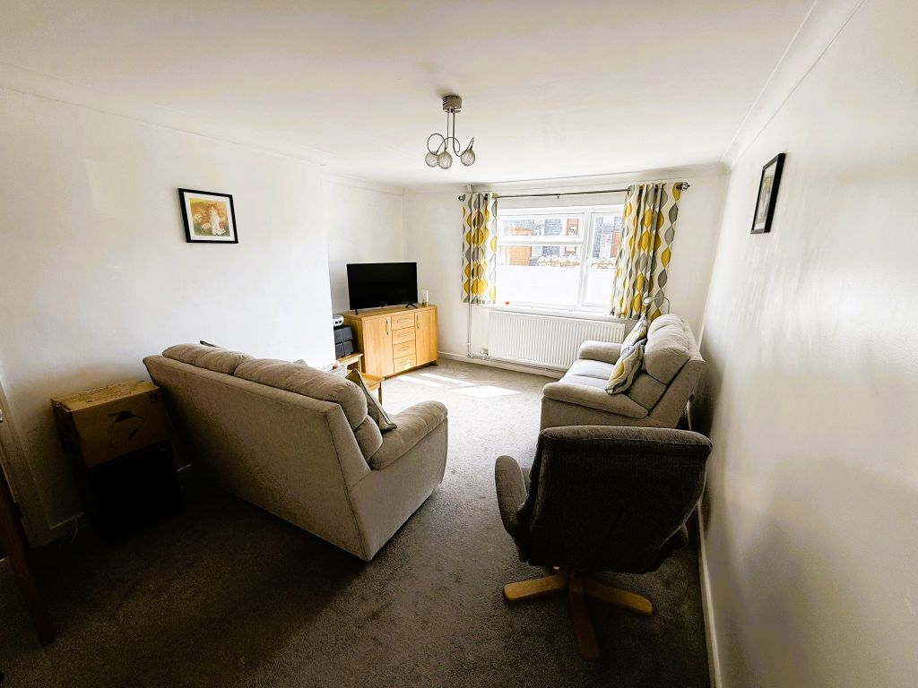 Property photo 2 of 12