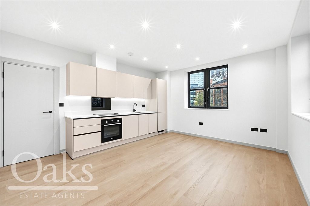 Property photo 3 of 9 Picture No. 05