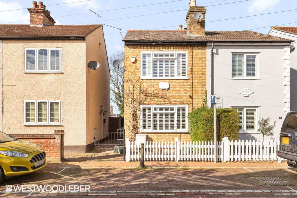 Property photo 1 of 38 Learoad_42 New.Jpg