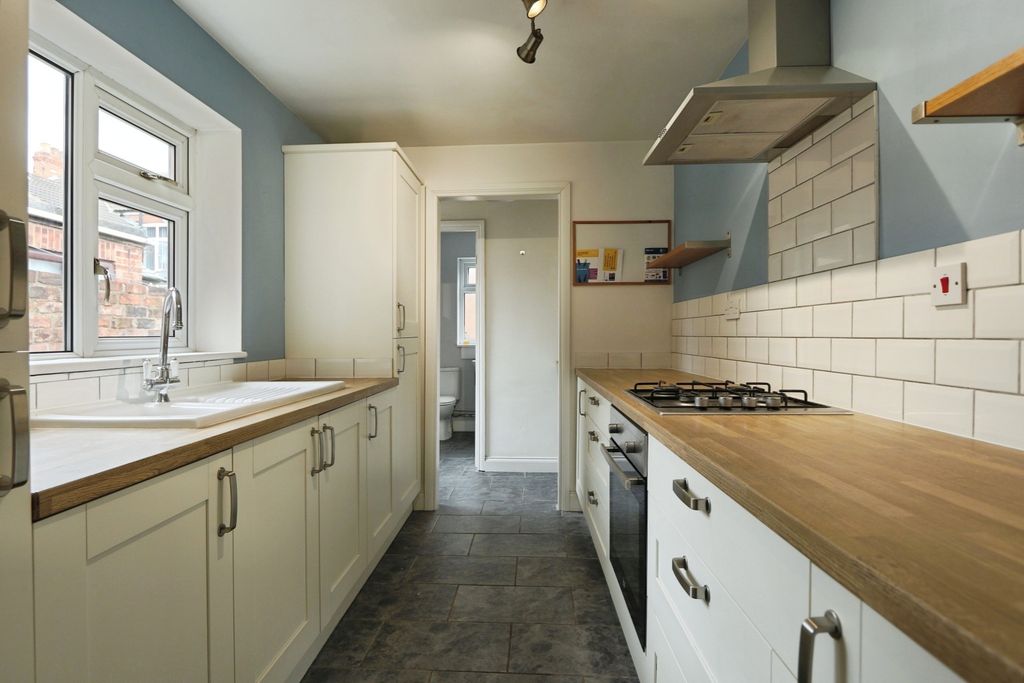 Property photo 1 of 14 4274361