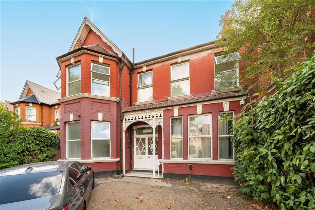 Property photo 1 of 1