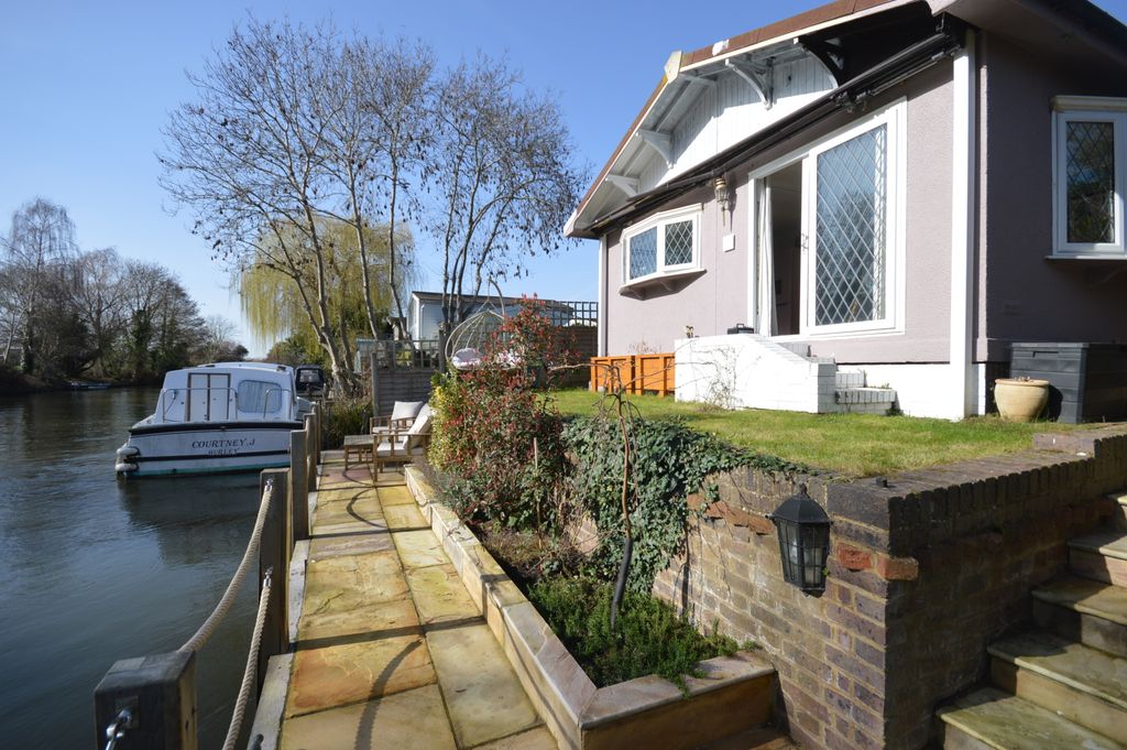 Property photo 2 of 13 Dsc_0033