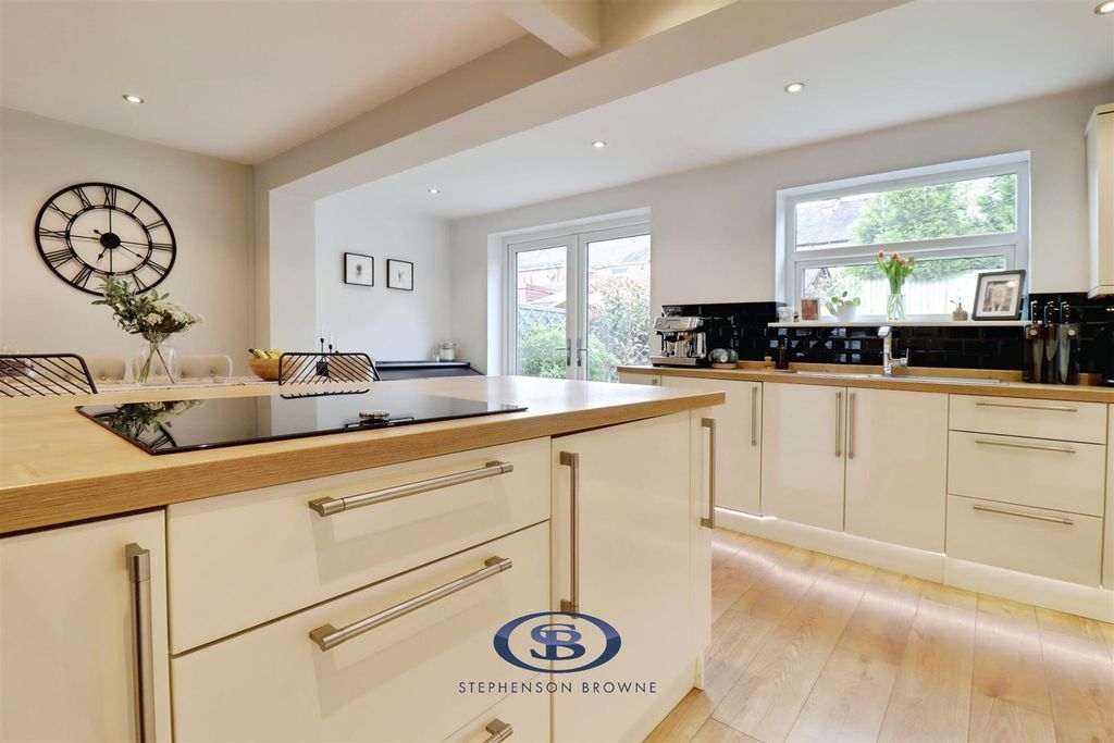 Property photo 2 of 27 9Fdbe19d-Img_4229-Img_4231.Jpg