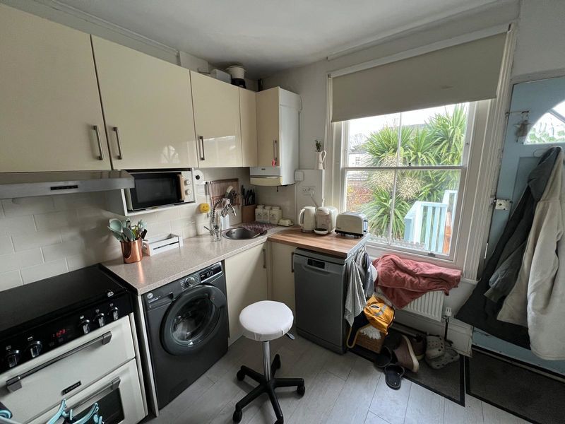 Property photo 2 of 8 Photo 2