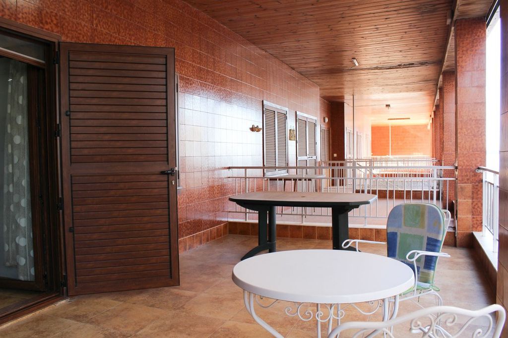 Property photo 1 of 34