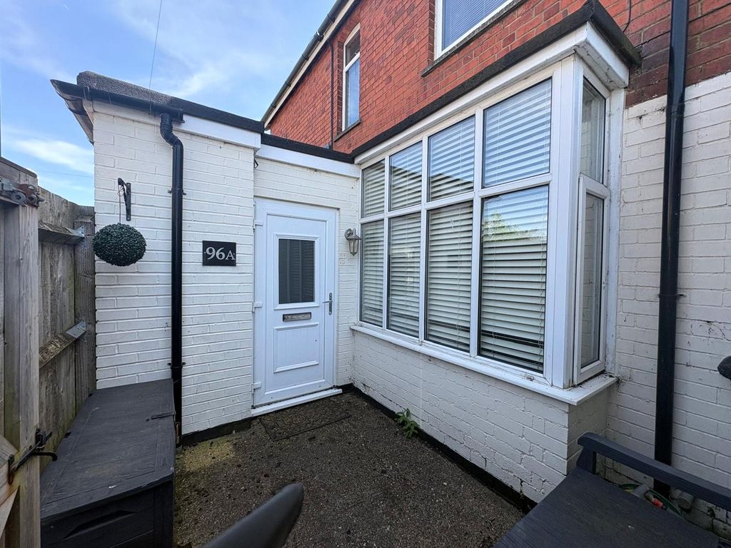 Property photo 1 of 16 Picture No. 27