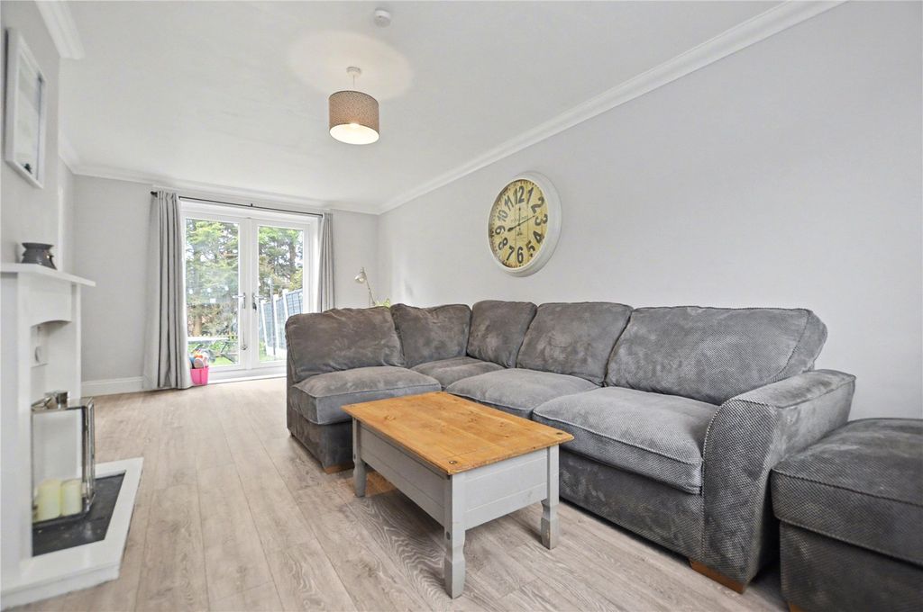 Property photo 2 of 13 Picture No. 03