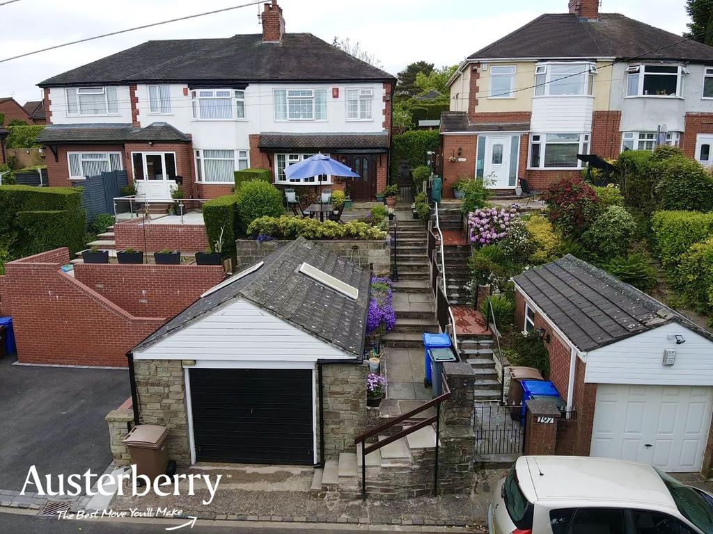 Property photo 1 of 21